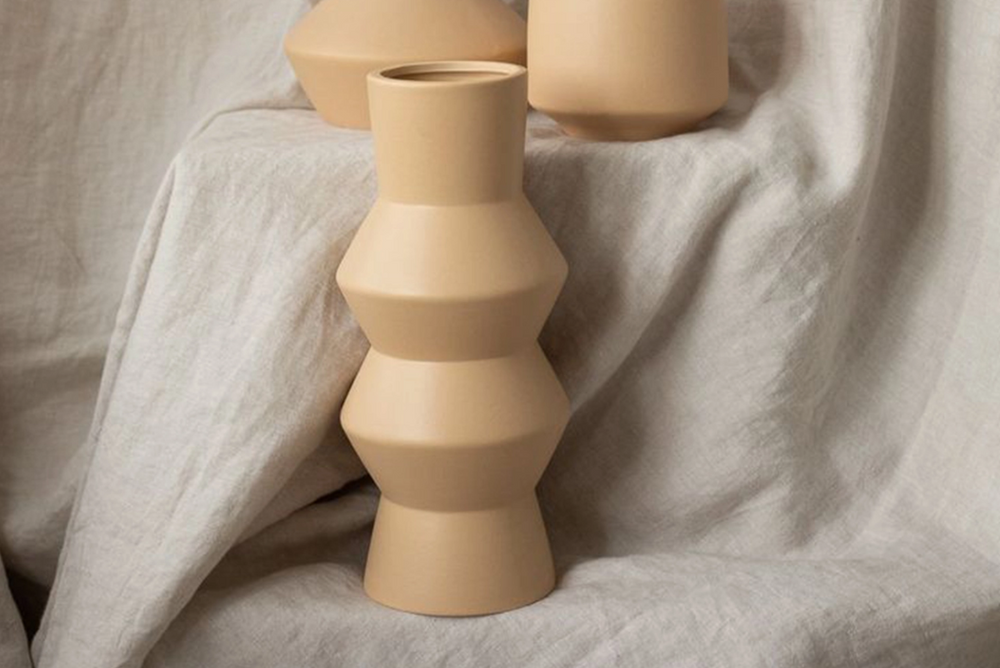 Barb Vazo, Sütlü Kahve