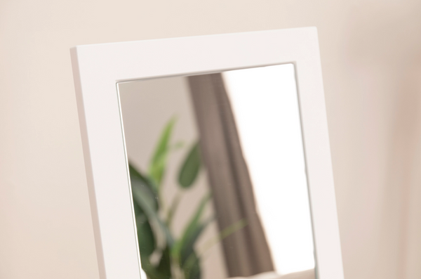 Mdf Beyaz Modern Ayaklı Boy Aynası, 140x40 Cm